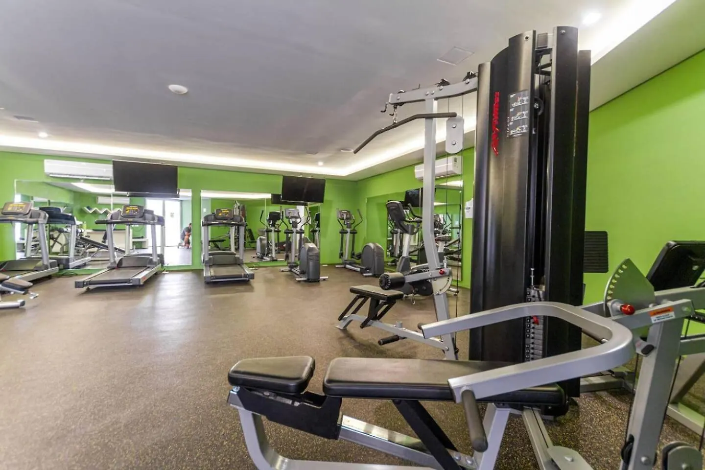 Luxury Condo, 1Br 1Ba, 200Mb, Gym Sauna Cinema Playa del Carmen 0*,  Mexico